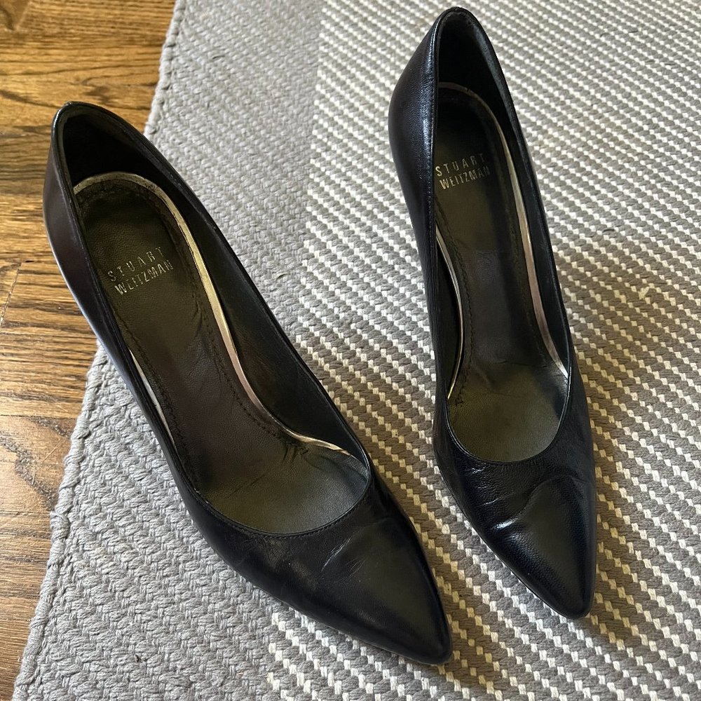 Stuart Weitzman Black Leather Pump Size 8